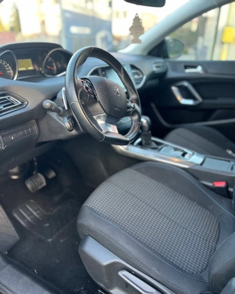 Peugeot 308 cena 56500 przebieg: 47000, rok produkcji 2019 z Śmigiel małe 154